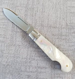 Tim Britton Custom Mini Easy Open Barlow, Mother of Pearl,3 " closed, fluted bolsters, BG42 steel 