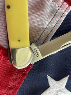 Case XX 1984 2 Blade Canoe (Mdl# 32131) w/ Sequoyah Blade Etching & Derlin Yellow Handles -NOS & NM Case XX 1984 2 Blade Canoe (Mdl# 32131) w/ Sequoyah Blade Etching & Derlin Yellow Handles -NOS & NM