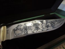 Buck Bi-Centennial Model with Medallion 1776 to 1976  Limited Edition 