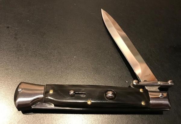 NEW - 9" Italian-Style Swing-Guard Stiletto with Buffalo Horn Scales NEW - 9" Italian-Style Swing-Guard Stiletto with Buffalo Horn Scales