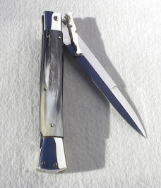 A.G.A. CAMPOLIN ITALY 33cm -13" ( BATWING ) BRAZILIAN HORN NICKEL SILVER BOLSTERS SWINGUARD W'/POUCH