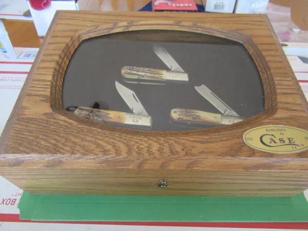 Case XX 1982 Stag  Barlow Set