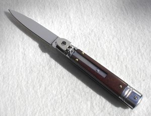 NEW AKC 8" SLIM LEVER LOCK SWEDGE BLADE, GENUINE SANTOS MAHOGANY WOOD - MANIAGO ITALY