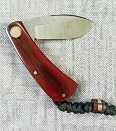 Jeffrey Mitchell Nessie Custom..3 5/8"..CPM-154..Burgundy Westinghouse..copper shield & Pivot collar Jeffrey Mitchell Nessie Custom..3 5/8"..CPM-154..Burgundy Westinghouse..copper shield & Pivot collar