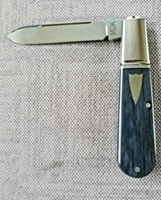 Michael du Plessis Giraffe bone Barlow..3.75".N690.white liners.spacers..fluted bolsters.coa/pouch Michael du Plessis Giraffe bone Barlow..3.75".N690.white liners.spacers..fluted bolsters.coa/pouch