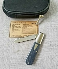 Michael du Plessis Giraffe bone Barlow..3.75".N690.white liners.spacers..fluted bolsters.coa/pouch Michael du Plessis Giraffe bone Barlow..3.75".N690.white liners.spacers..fluted bolsters.coa/pouch