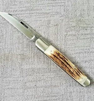 K'roo Custom Stag Wharnie Sleeveboard...4" N690..brut de force.1 of 3 ever Stag Scales..Scagel cut