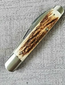 K'roo Custom Stag Wharnie Sleeveboard...4" N690..brut de force.1 of 3 ever Stag Scales..Scagel cut K'roo Custom Stag Wharnie Sleeveboard...4" N690..brut de force.1 of 3 ever Stag Scales..Scagel cut
