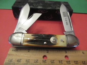 Queen 2010 Joe Pardue Stag Canoe Whittler 