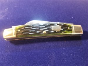 SCHATT MORGAN LARGE WHITTLER GREEN JIGGED BONE KNIFE