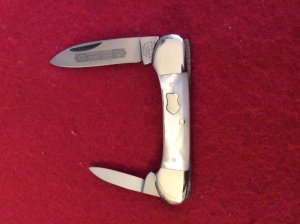 CARL SCHLIEPER GERMAN 3 EYE MOTHER OF PEARL 3” LONG WITH TWO BLADES SOLINGEN GERMANY LIKE NEW