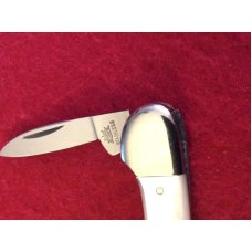 CARL SCHLIEPER GERMAN 3 EYE MOTHER OF PEARL 3” LONG WITH TWO BLADES SOLINGEN GERMANY LIKE NEW CARL SCHLIEPER GERMAN 3 EYE MOTHER OF PEARL 3” LONG WITH TWO BLADES SOLINGEN GERMANY LIKE NEW