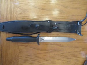 Gerber Mark II 1981 Black Leather Sheath Half Serration 