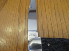 Kissing Crane Rough Black Handles Muskrat 