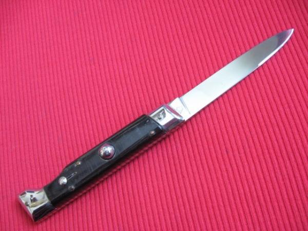 Vintage Italian Indiana Slant Bolster Switchblade Vintage Italian Indiana Slant Bolster Switchblade