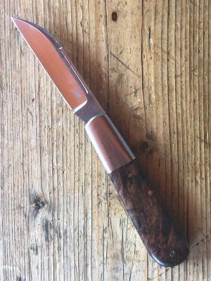 Kroo Blades Classic Barlow with Pepper Tree Root Burl Scales and Wharncliffe Blade