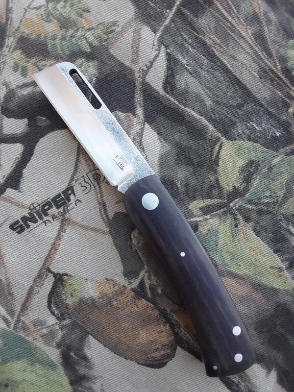Kroo Custom Blades Chunky Frank knife with African Blackwood Scales and Modified Sheepsfoot Blade Kroo Custom Blades Chunky Frank knife with African Blackwood Scales and Modified Sheepsfoot Blade