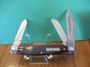 Schrade 1986 Heritage Smooth Brown Bone Stockman Pattern # 8801