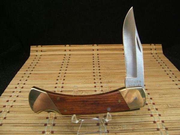 SCHRADE UNCLE HENRY LB7 BEAR PAW VERY NICE UNUSED NEVER CARRIED VINTAGE LARGE LOCKBACK POCKET KNIFE