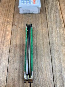 Case 3 Blade Sowbelly Bermuda Green Heart Ivy Bone with Scrolled Bolsters.