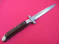 Italian MEDICI Style Swing Guard STILETTO Switchblade