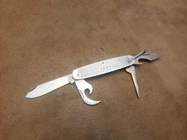 Vintage Camillus 1974 USMC utility knife Vintage Camillus 1974 USMC utility knife