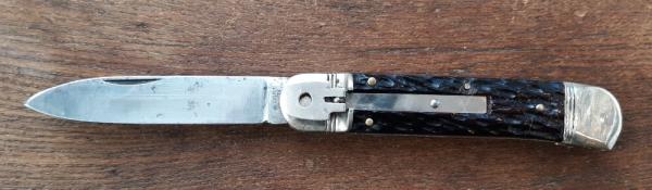 Vintage 8" EIG Cutlery Lever lock 