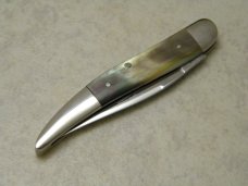 Schatt & Morgan Titusville PA. 2005 Black Lip Mother of Pearl 151116 Mini Toothpick Knife in Box Schatt & Morgan Titusville PA. 2005 Black Lip Mother of Pearl 151116 Mini Toothpick Knife in Box