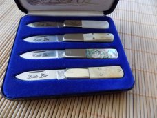 Four Doctors knives in original box-Frost Cutlery