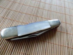 Parker Cut Co "Celebrated Dirk Knife" Pearl Whittler, Lockback