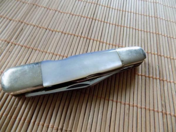 Parker Cut Co "Celebrated Dirk Knife" Pearl Whittler, Lockback