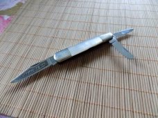 Parker Cut Co "Celebrated Dirk Knife" Pearl Whittler, Lockback