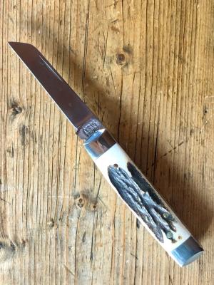 A. Wright & Son, "Senator" Gentleman's pocket knife, Stag with Backspring filing and Lambsfoot Blade
