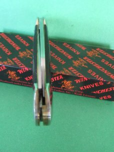 Winchester Black Delrin Jigged Handle Canoe Pattern # 29017 Winchester Black Delrin Jigged Handle Canoe Pattern # 29017