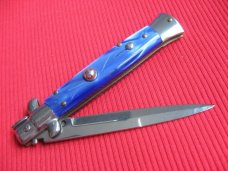 Older "STILETTO ITALY" Italian 9" Switchblade Knife. Older "STILETTO ITALY" Italian 9" Switchblade Knife.