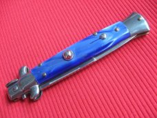 Older "STILETTO ITALY" Italian 9" Switchblade Knife. Older "STILETTO ITALY" Italian 9" Switchblade Knife.