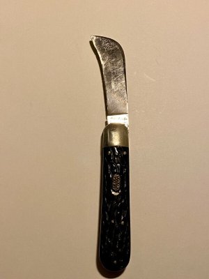 Fly-Lock Flylock Hawkbill 4-1/8" with Etch "SCHELL'S QUALITY SEEDS HARRISBURG PA" Pitting/Wear Blade