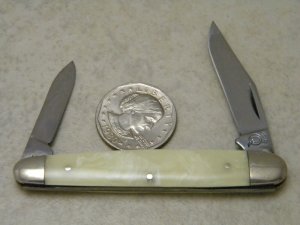 Queen Cracked Ice Pen Knife
