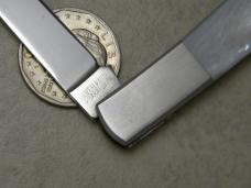 Gerber Portland, OR 97223 USA Pearl Silver Knight Lockback Knife 