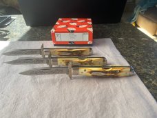 CASE XX 5111 1/2 BLUE SCROLL L SSP CHEETAH LOCKBACK 3 DOT (1977) SET OF 3 CASE XX 5111 1/2 BLUE SCROLL L SSP CHEETAH LOCKBACK 3 DOT (1977) SET OF 3