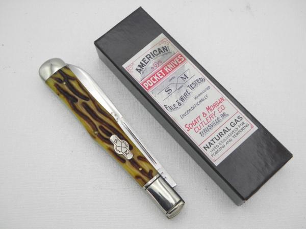 Schatt & Morgan File & Wire, 042262, Slim Coke Bottle, worm groove bone: 2008, 5 3/8” closed Schatt & Morgan File & Wire, 042262, Slim Coke Bottle, worm groove bone: 2008, 5 3/8” closed