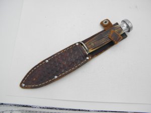 Queen City Hunting knife : 1930s, 7 5/8” overall with 4” blade, Early Winterbottom Bone