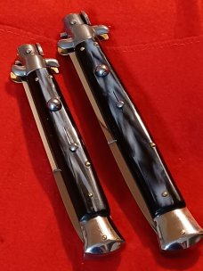 2 SKM Stilettos 13"&11" horn Imitation. 2 SKM Stilettos 13"&11" horn Imitation.