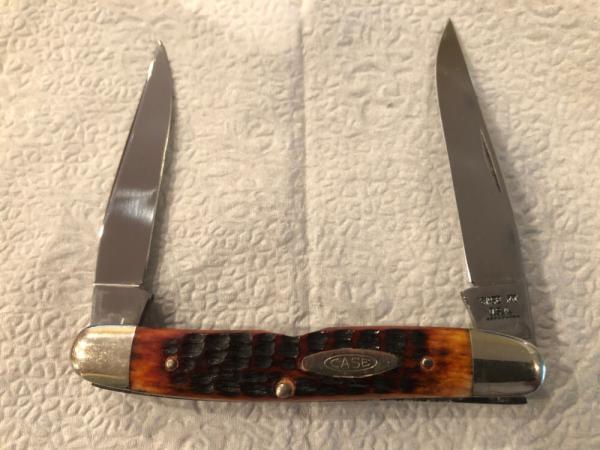 Case XX U.S.A. MUSKRAT 9 dots red bone Case XX U.S.A. MUSKRAT 9 dots red bone
