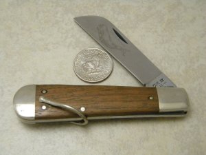 Case XX USA 1199 SH R 8 Dot Wood Whaler Knife 1982