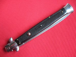 Vintage Unique 13" MOLLETTA Stiletto Checkered Switchblade Knife.