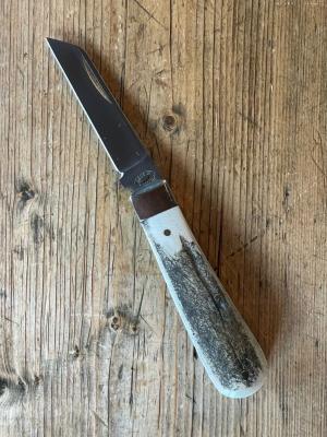 A Wright & Son Sheffield, England Small Lambsfoot Knife with Stag Scales 