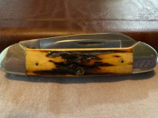 CASE XX 52131 SSP BLUE SCROLL CANOE KNIFE 3 DOT (1977) NEW OLD STOCK CASE XX 52131 SSP BLUE SCROLL CANOE KNIFE 3 DOT (1977) NEW OLD STOCK