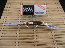 SCHRADE UNCLE HENRY 834UH RANCHER TRIPLE BLADE STOCKMAN FOLDING USED POCKET KNIFE WITH BOX & PAPERS SCHRADE UNCLE HENRY 834UH RANCHER TRIPLE BLADE STOCKMAN FOLDING USED POCKET KNIFE WITH BOX & PAPERS