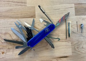 Victorinox Cyber Tool L (41) with blue scales, free shipping 